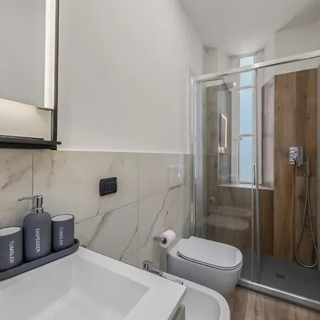Teal Haven - Stylish Retreat Steps From 아파트